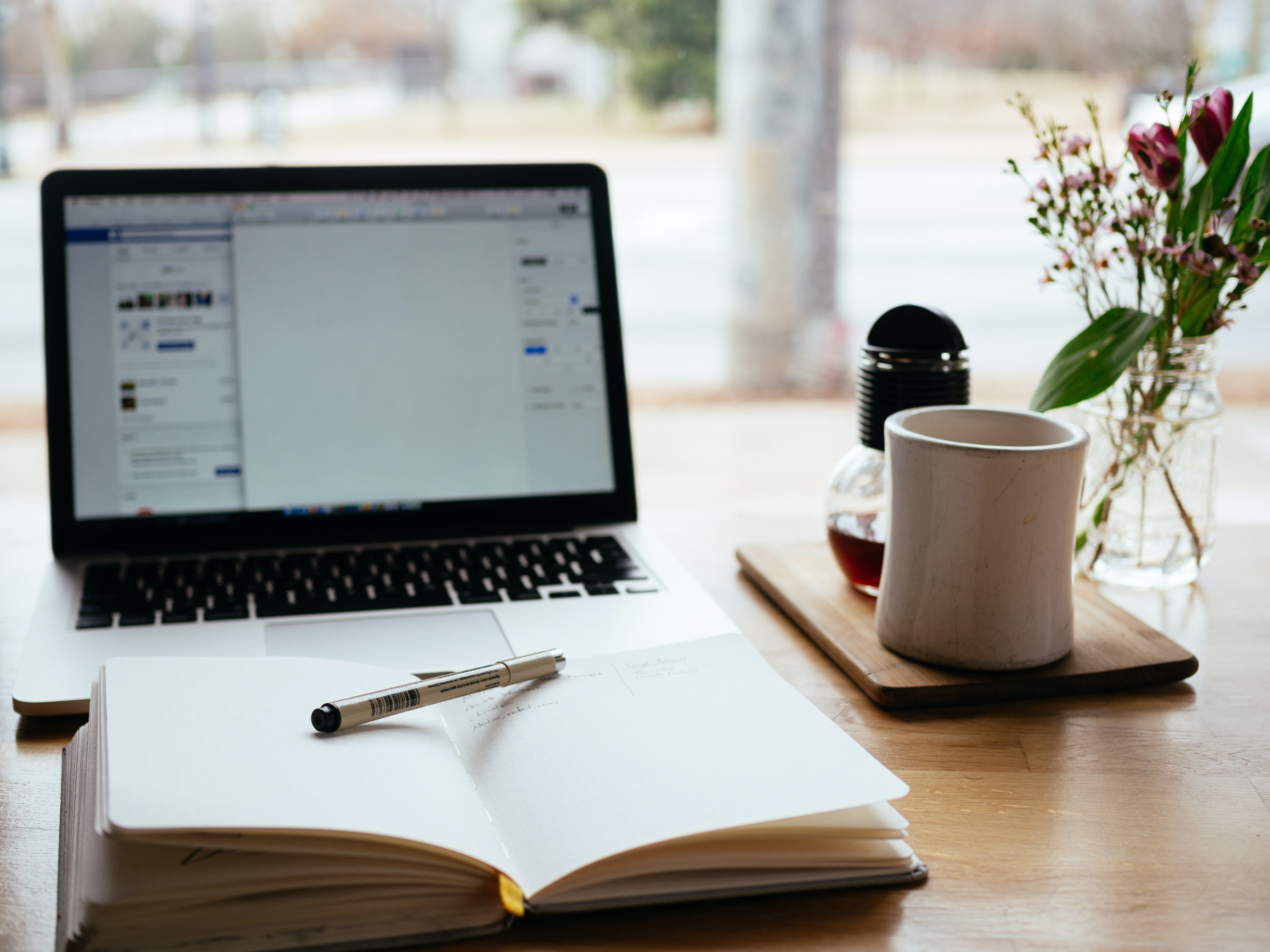 Information gain content: Stand out from the crowd